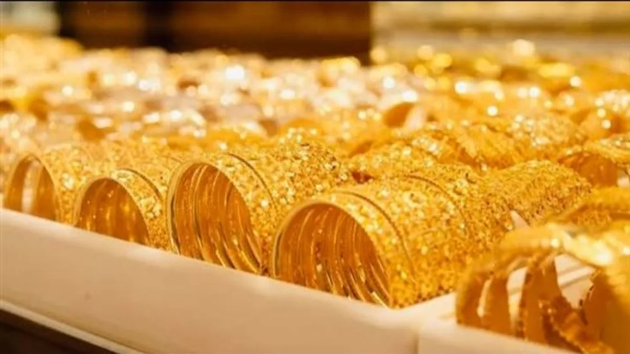 هدوء في الصاغة.. أسعار الذهب اليوم تسجل مستويات جديدة بمنتصف تعاملات الأسواق بمصر